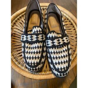 Kelly & Katie Diamond Pattern Knit Textured loafer (Women's 9)